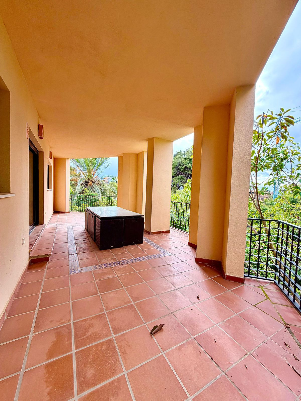 Appartement te koop in Puerto Banús | 4 slaapkamers H5336557