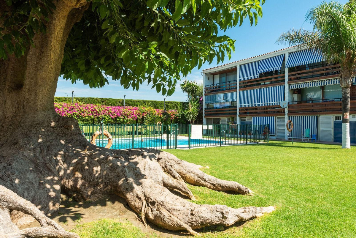 Appartement te koop in Puerto Banús | 2 slaapkamers H5342278