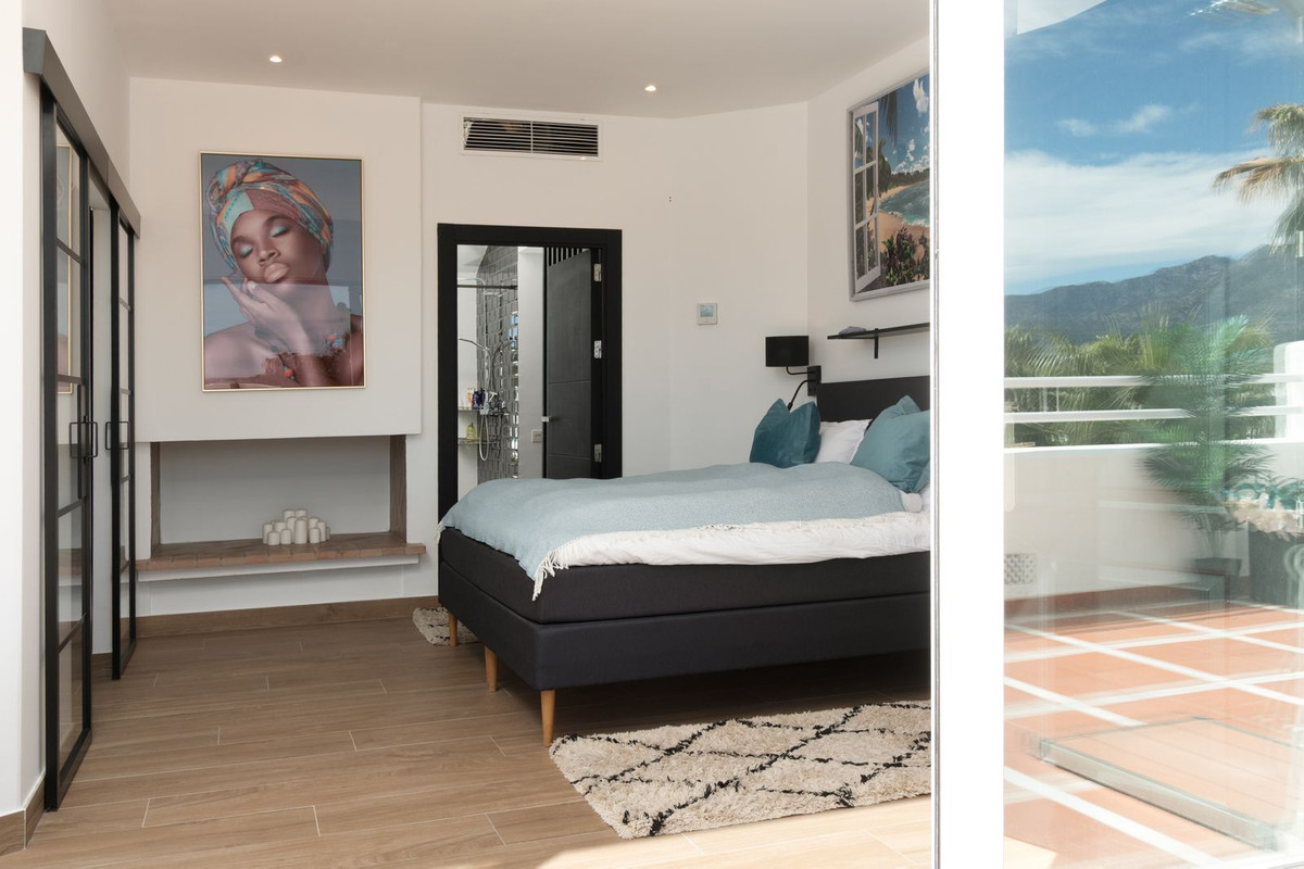 Appartement te koop in Puerto Banús | 4 slaapkamers H5350234