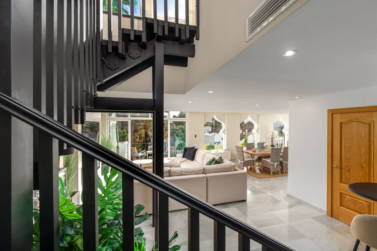 Appartement te koop in Puerto Banús | 4 slaapkamers H5350234