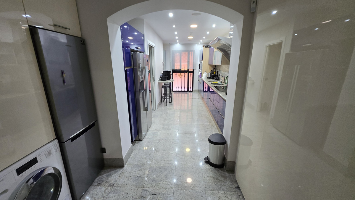 Property main view 33