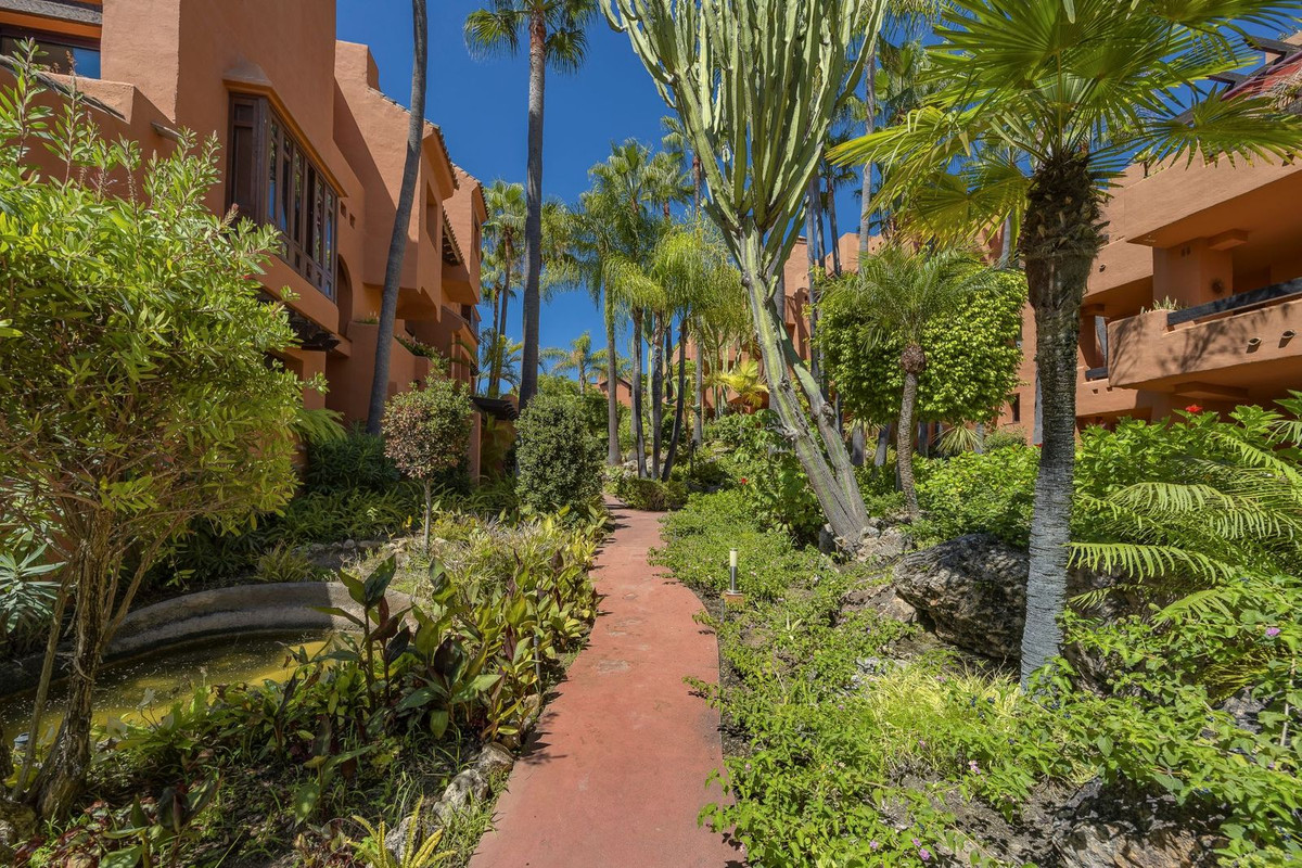 Property main view 33