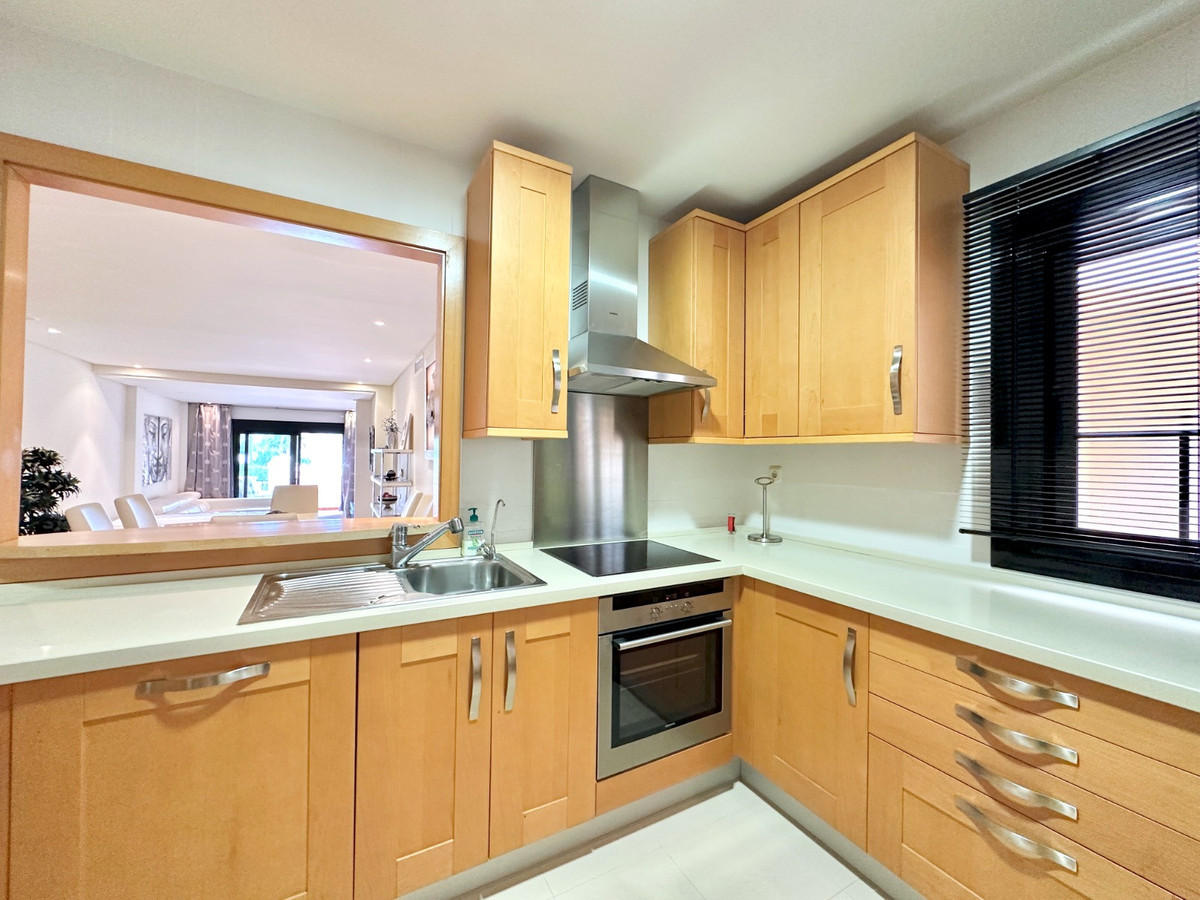 Appartement te koop in Puerto Banús | 2 slaapkamers H5357854