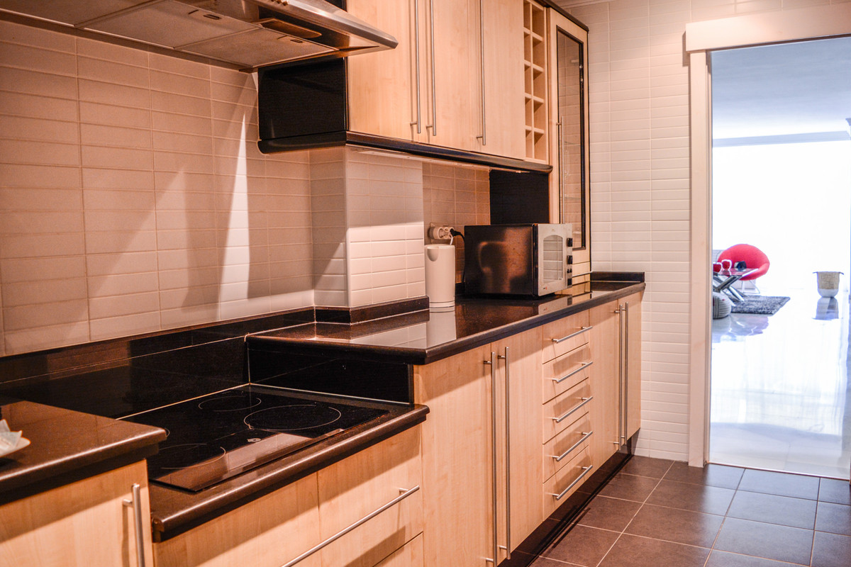 Appartement te koop in Puerto Banús | 2 slaapkamers H5362957