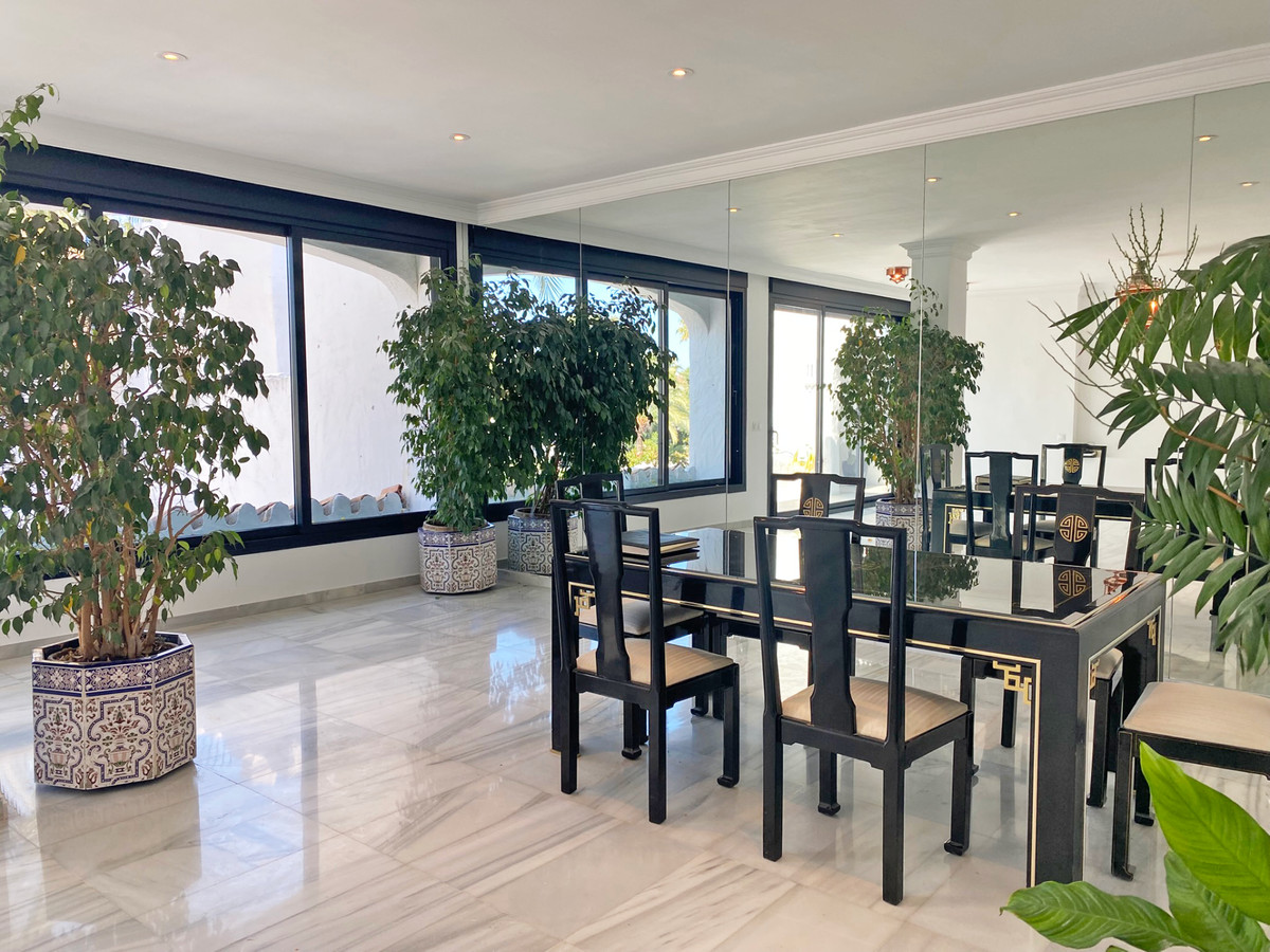 Appartement te koop in Puerto Banús | 3 slaapkamers H5364232