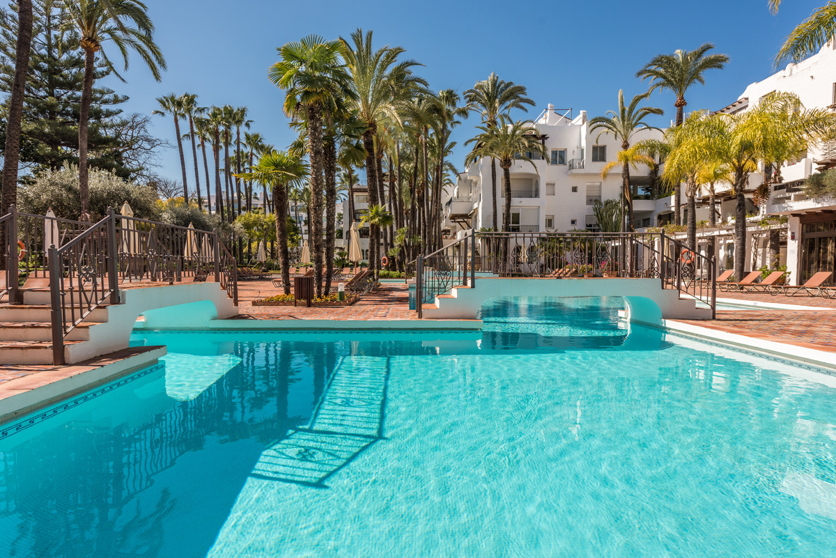 Appartement te koop in Puerto Banús | 3 slaapkamers H5364232