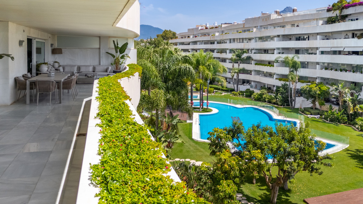 Appartement te koop in Puerto Banús | 3 slaapkamers H5364316