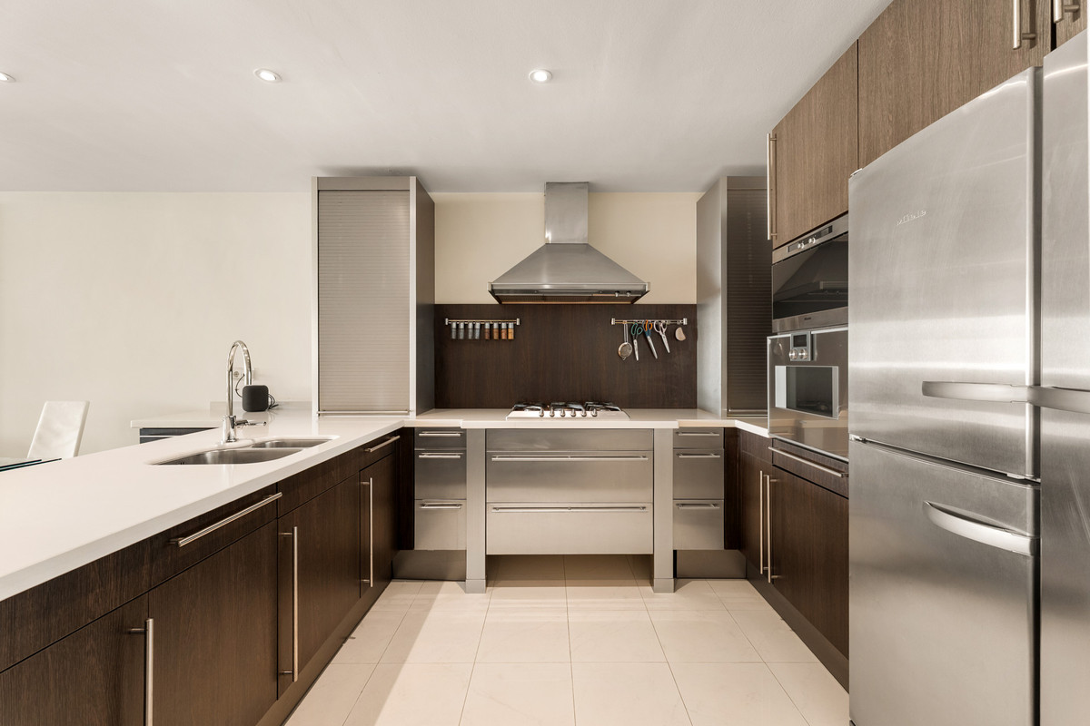 Appartement te koop in Puerto Banús | 2 slaapkamers H5368987
