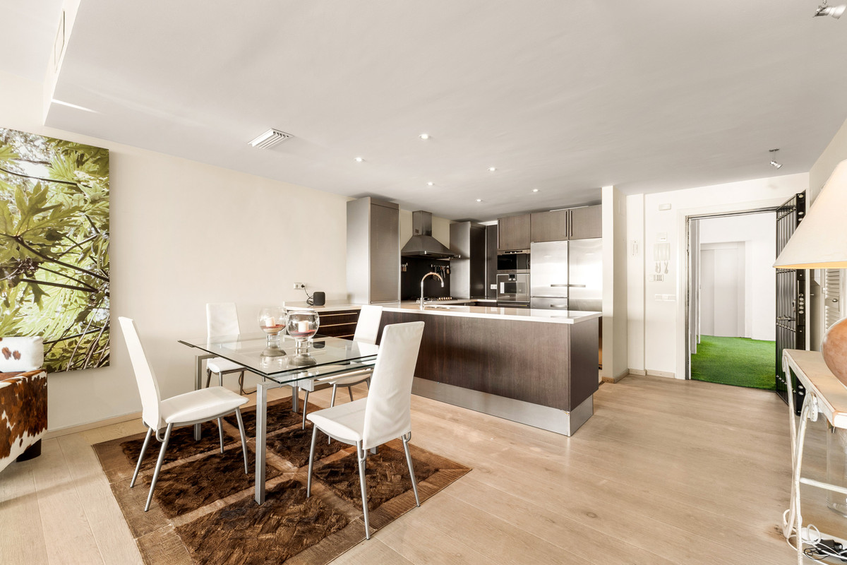Appartement te koop in Puerto Banús | 2 slaapkamers H5368987