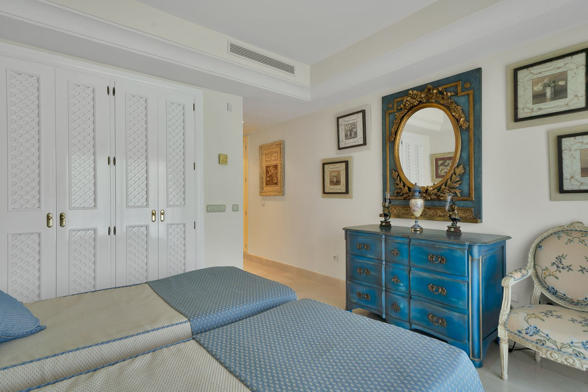 Penthouse te koop in Puerto Banús | 2 slaapkamers H5369065
