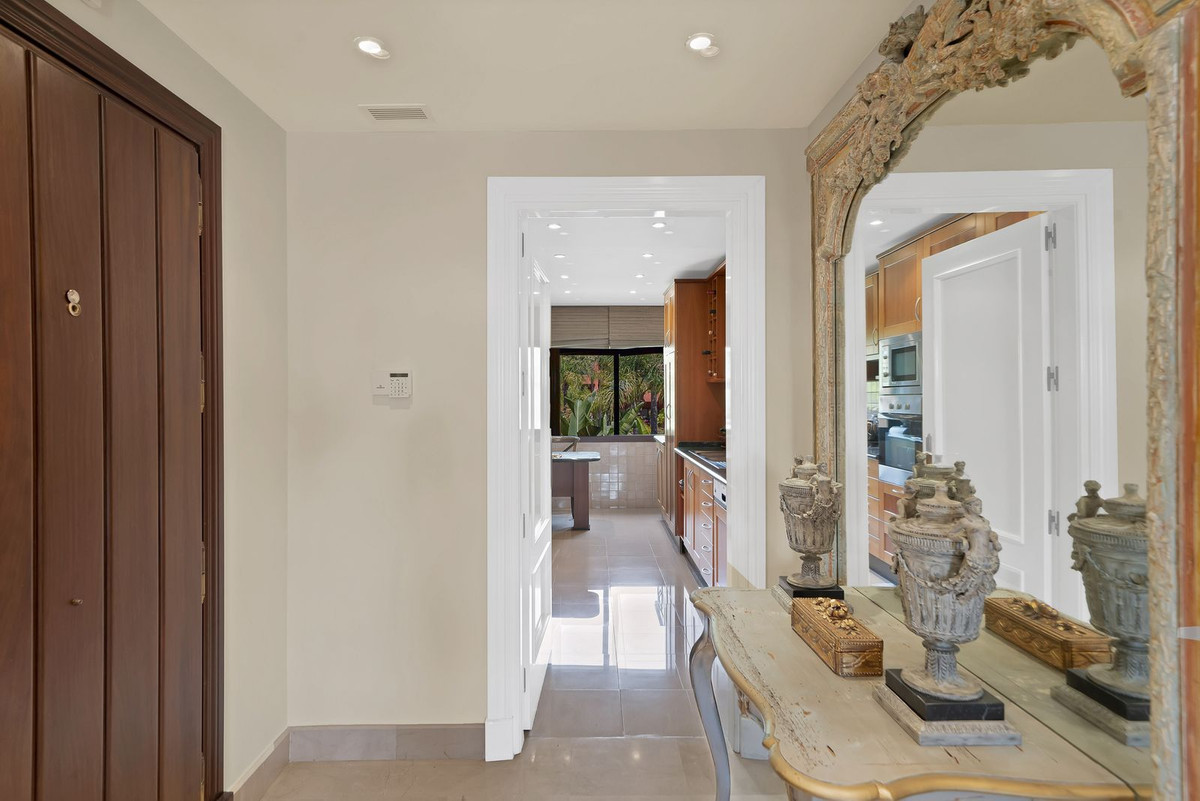 Penthouse te koop in Puerto Banús | 2 slaapkamers H5369065