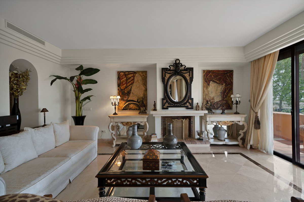 Penthouse te koop in Puerto Banús | 2 slaapkamers H5369065