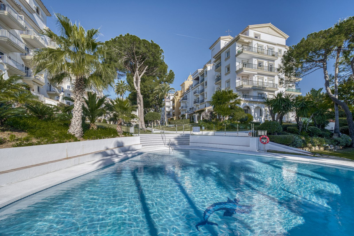 Appartement te koop in Puerto Banús | 3 slaapkamers H5370103