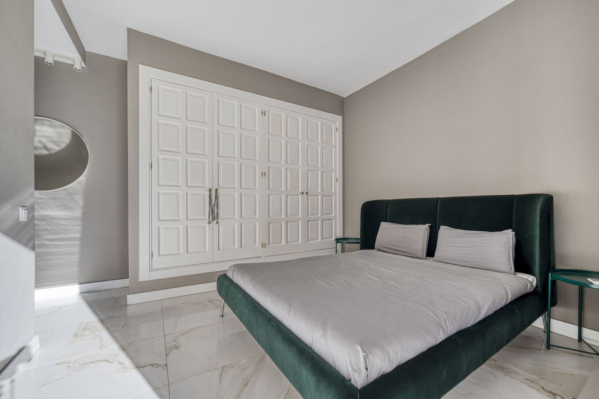 Appartement te koop in Puerto Banús | 3 slaapkamers H5370103