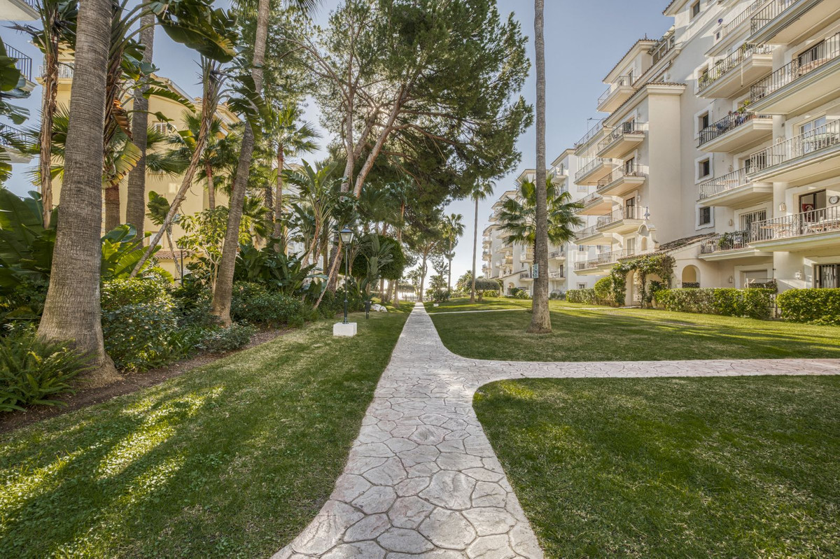 Appartement te koop in Puerto Banús | 3 slaapkamers H5370103
