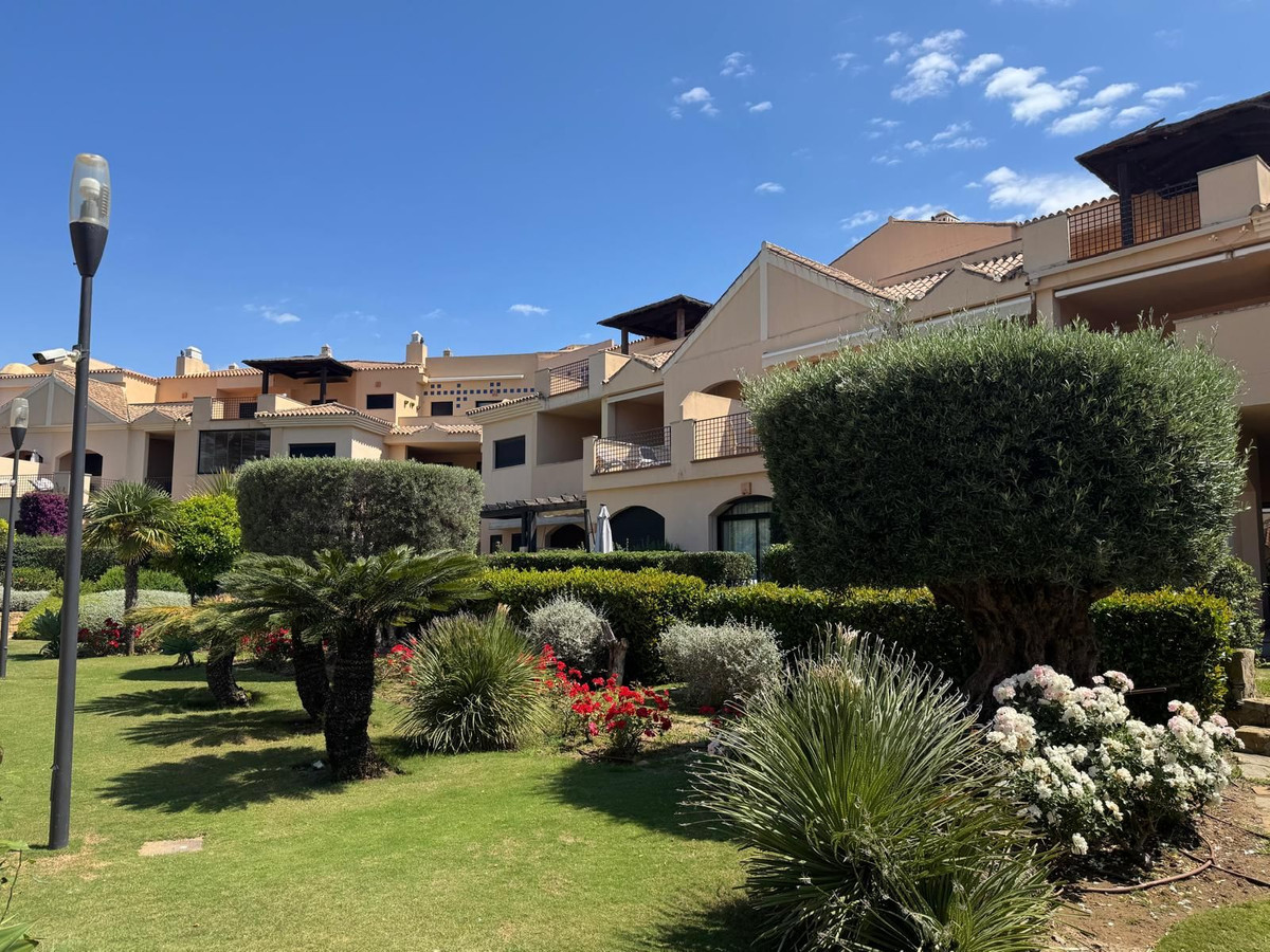 Appartement te koop in Puerto Banús | 2 slaapkamers H5376028