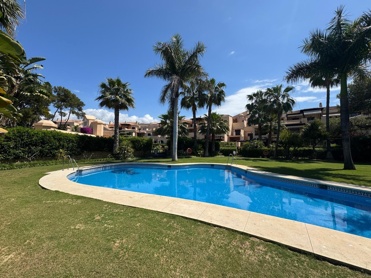 Appartement te koop in Puerto Banús | 2 slaapkamers H5376028