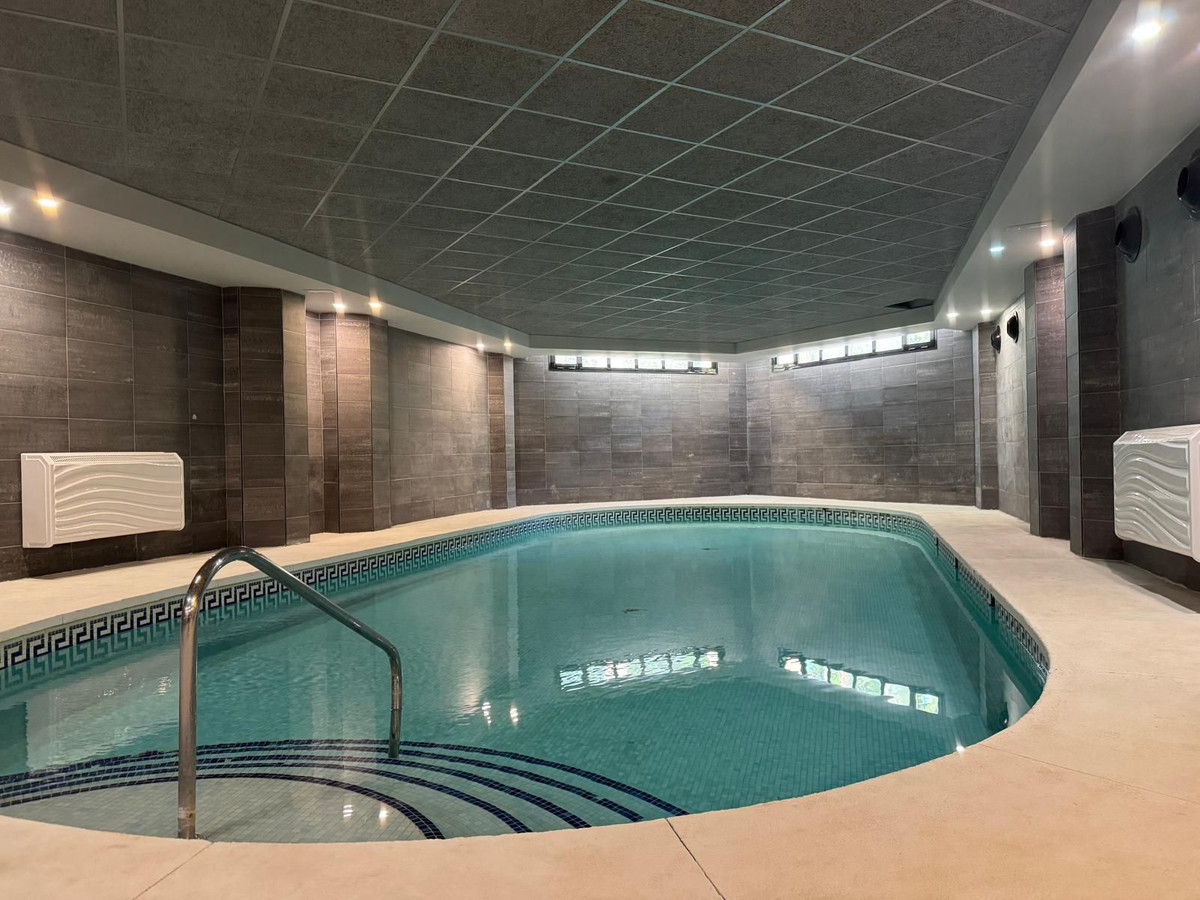 Appartement te koop in Puerto Banús | 2 slaapkamers H5376028