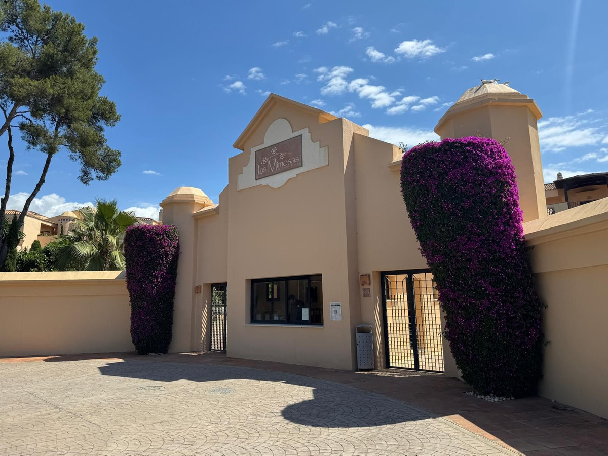 Appartement te koop in Puerto Banús | 2 slaapkamers H5376028
