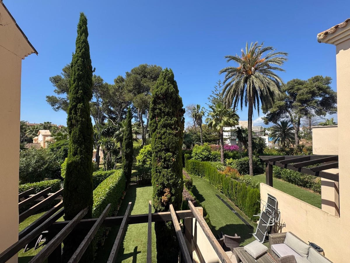 Appartement te koop in Puerto Banús | 2 slaapkamers H5376028