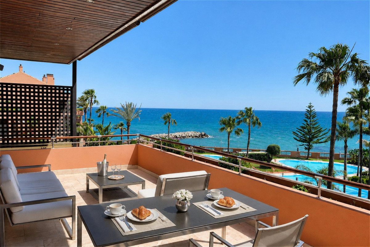 Huis te koop in Puerto Banús | 3 slaapkamers H5377948