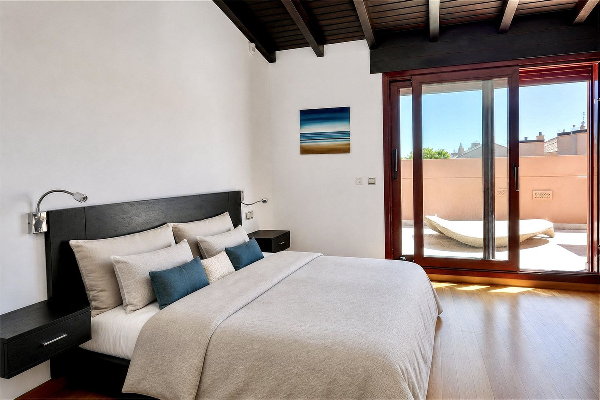 Huis te koop in Puerto Banús | 3 slaapkamers H5377948