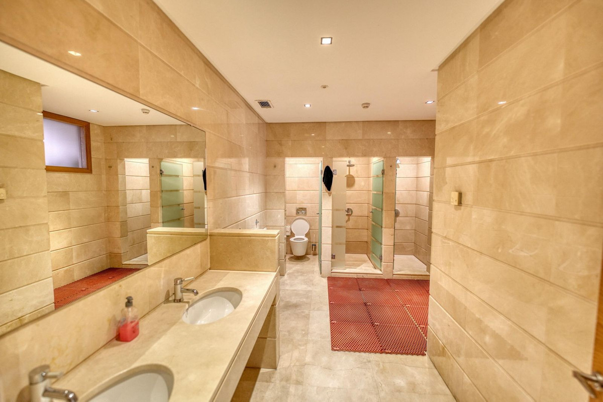 Huis te koop in Puerto Banús | 3 slaapkamers H5377948