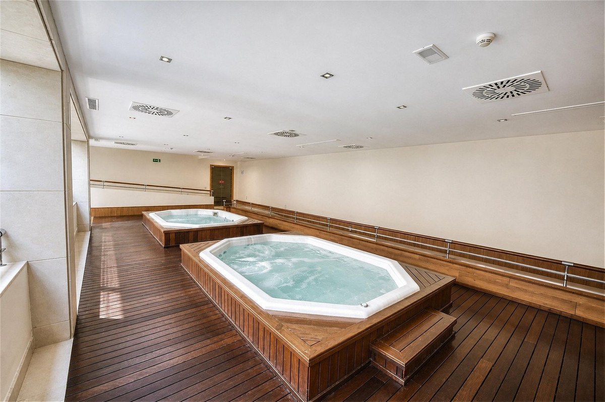 Huis te koop in Puerto Banús | 3 slaapkamers H5377948