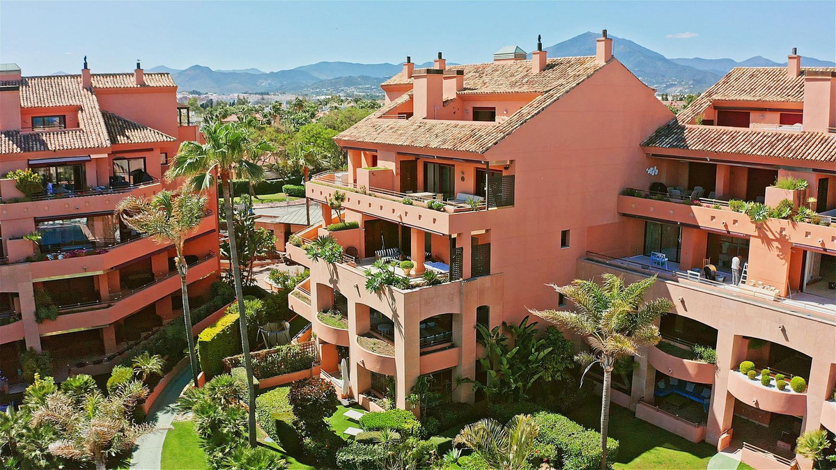 Huis te koop in Puerto Banús | 3 slaapkamers H5377948