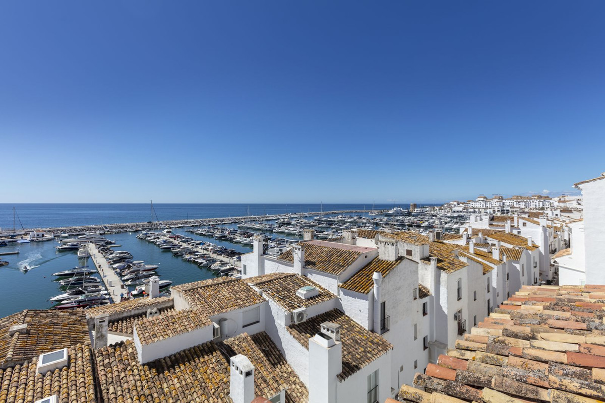 Appartement te koop in Puerto Banús | 2 slaapkamers H5378773