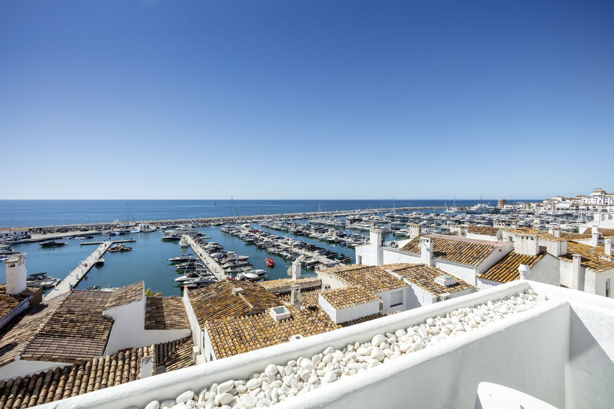 Appartement te koop in Puerto Banús | 2 slaapkamers H5378773