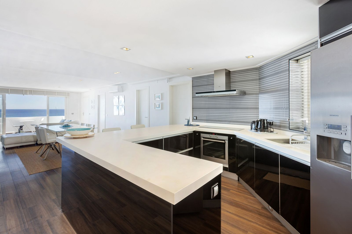 Appartement te koop in Puerto Banús | 2 slaapkamers H5378773