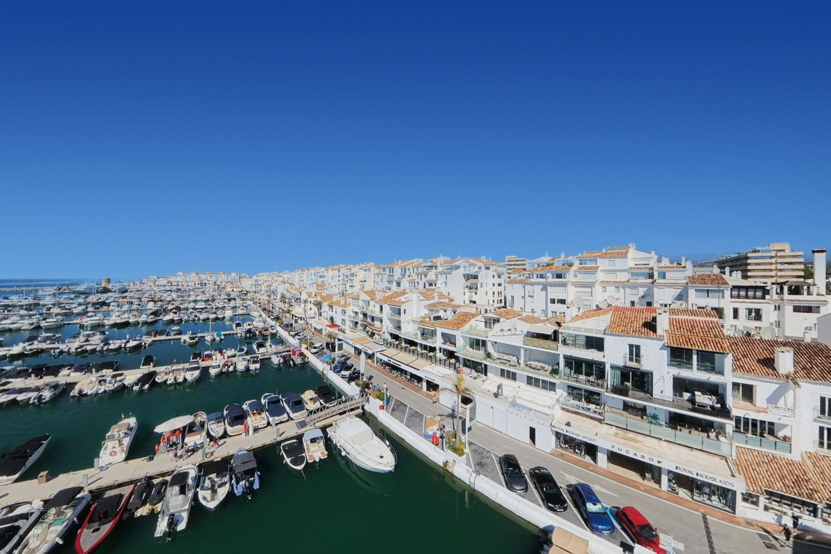 Appartement te koop in Puerto Banús | 2 slaapkamers H5378773