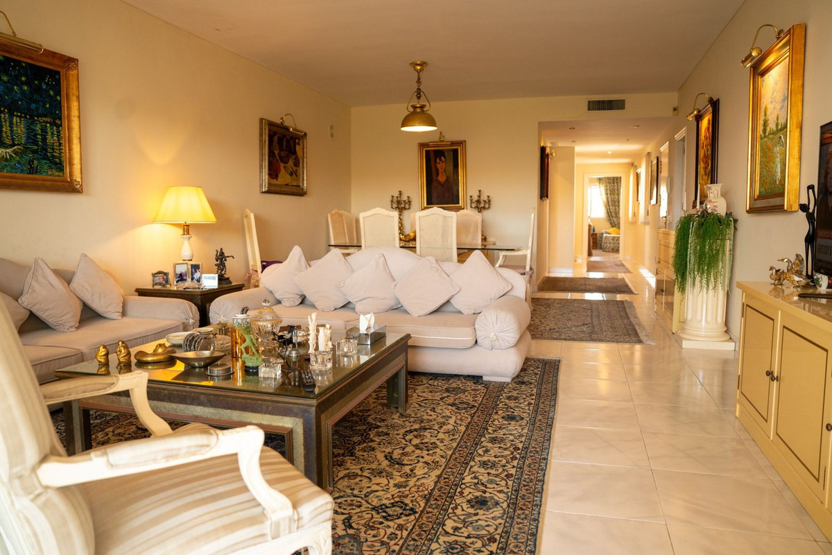 Appartement te koop in Puerto Banús | 4 slaapkamers H5378884