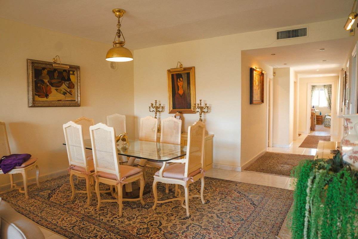 Appartement te koop in Puerto Banús | 4 slaapkamers H5378884