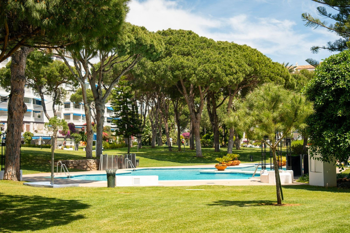 Appartement te koop in Puerto Banús | 4 slaapkamers H5378884