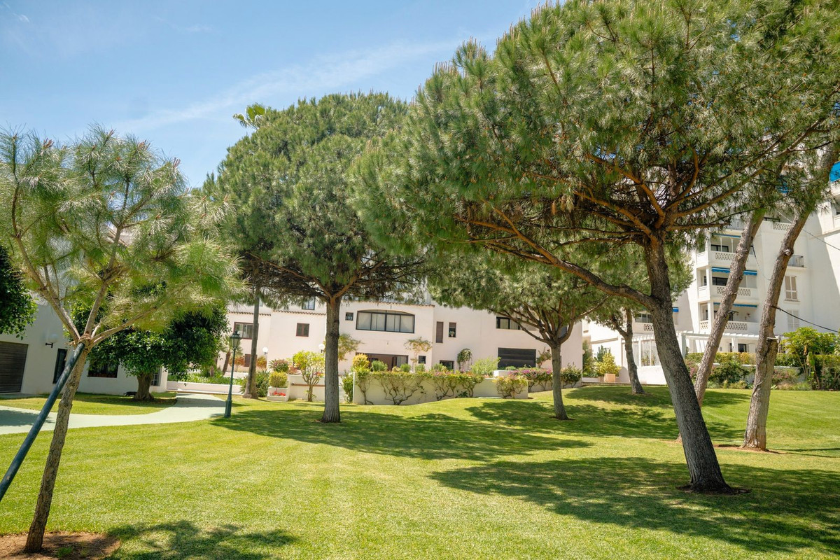 Appartement te koop in Puerto Banús | 4 slaapkamers H5378884