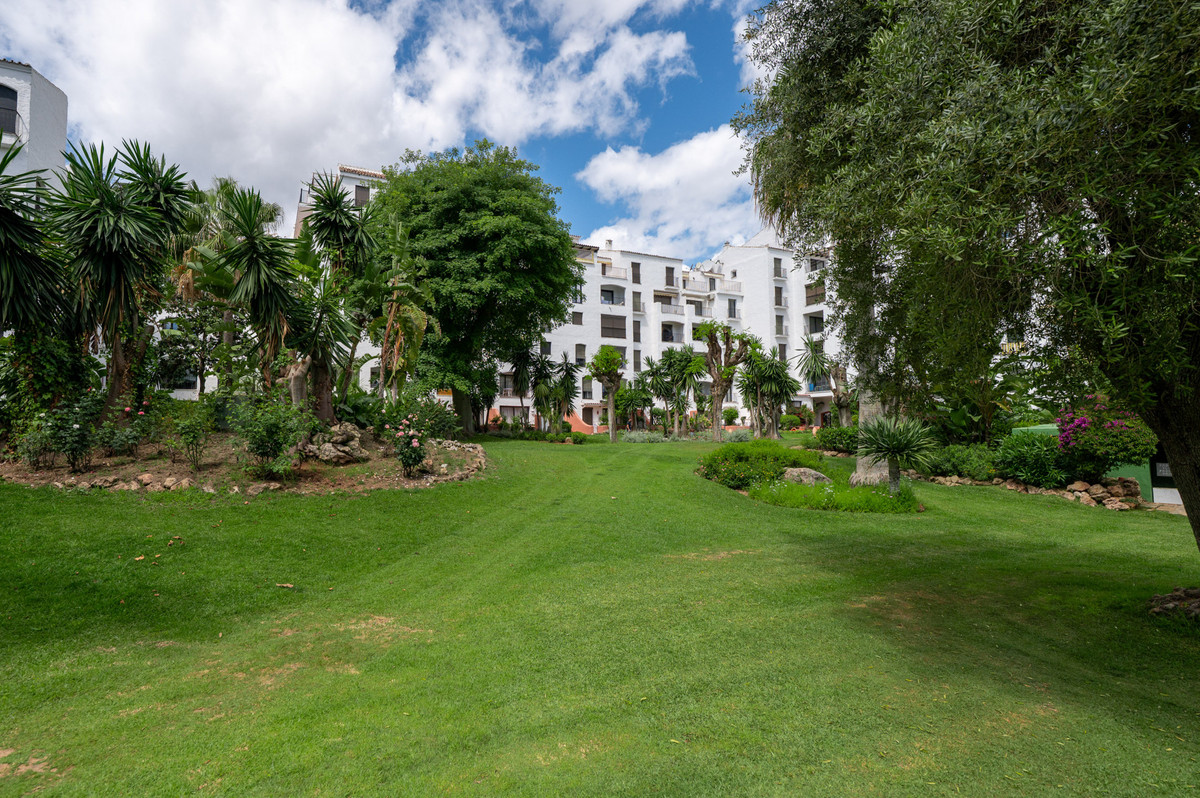 Appartement te koop in Puerto Banús | 3 slaapkamers H5384125