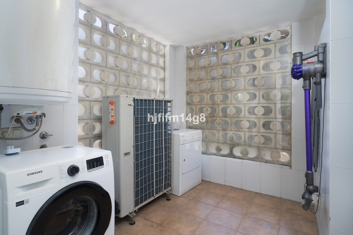 Appartement te koop in Puerto Banús | 2 slaapkamers H5388274