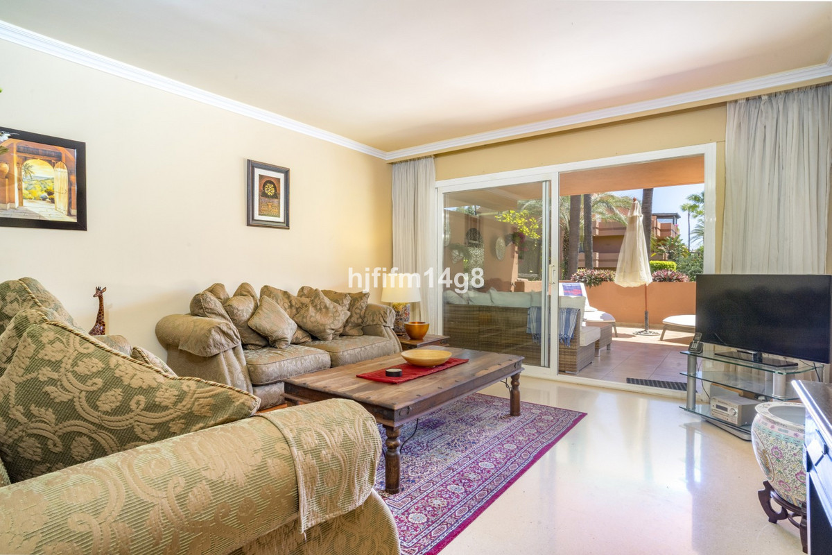 Appartement te koop in Puerto Banús | 2 slaapkamers H5388274