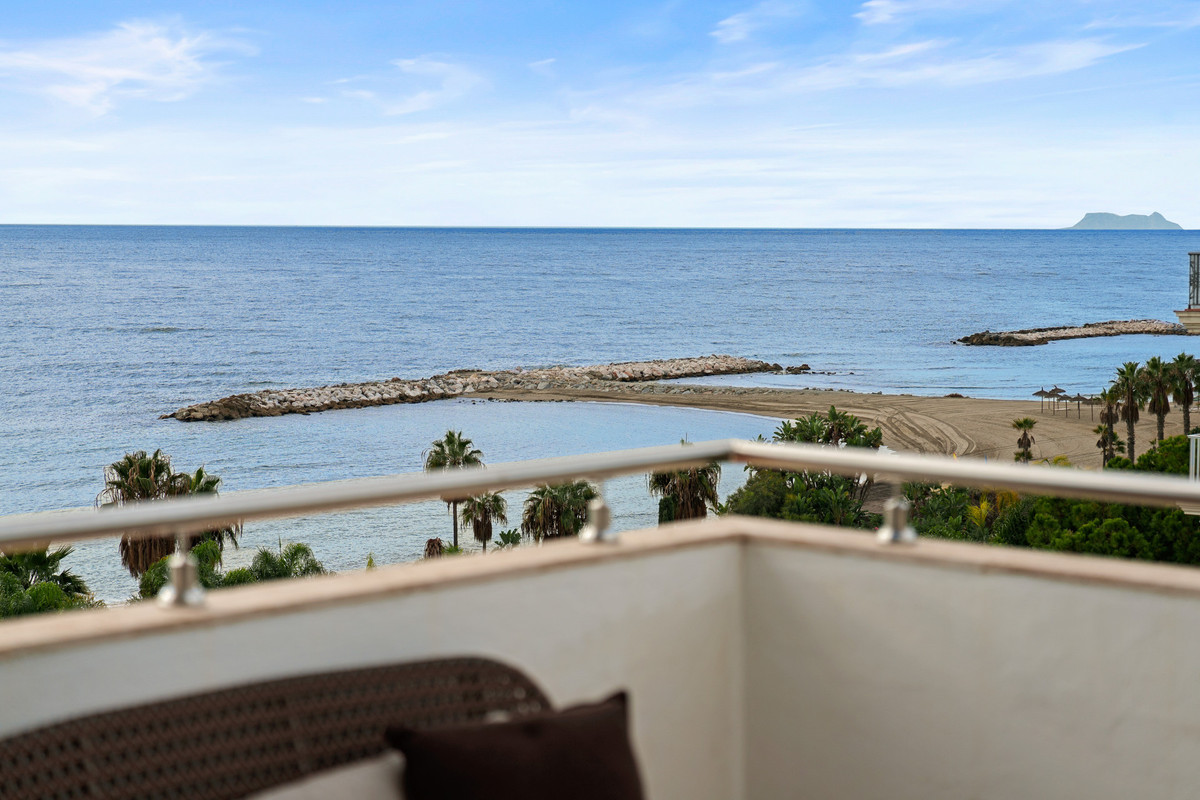 Appartement te koop in Puerto Banús | 2 slaapkamers H5388370