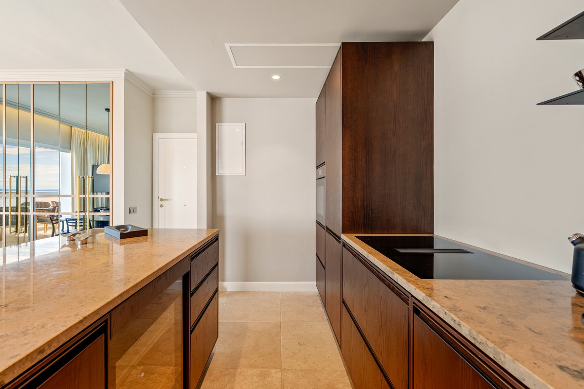 Appartement te koop in Puerto Banús | 2 slaapkamers H5388370
