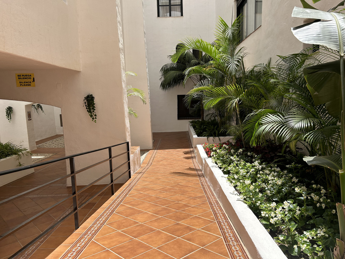 Appartement te koop in Puerto Banús | 2 slaapkamers H5394619