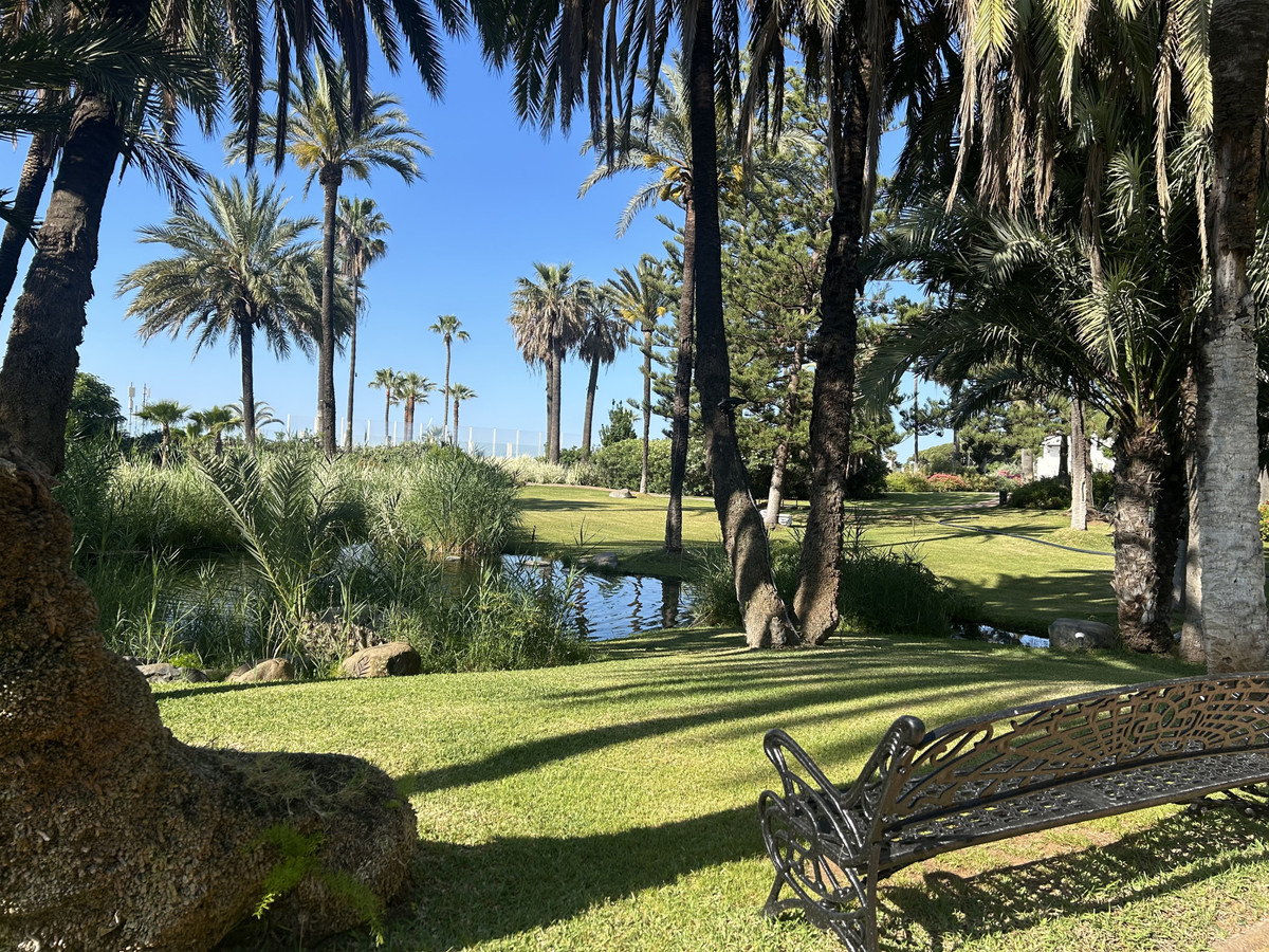 Appartement te koop in Puerto Banús | 2 slaapkamers H5394619