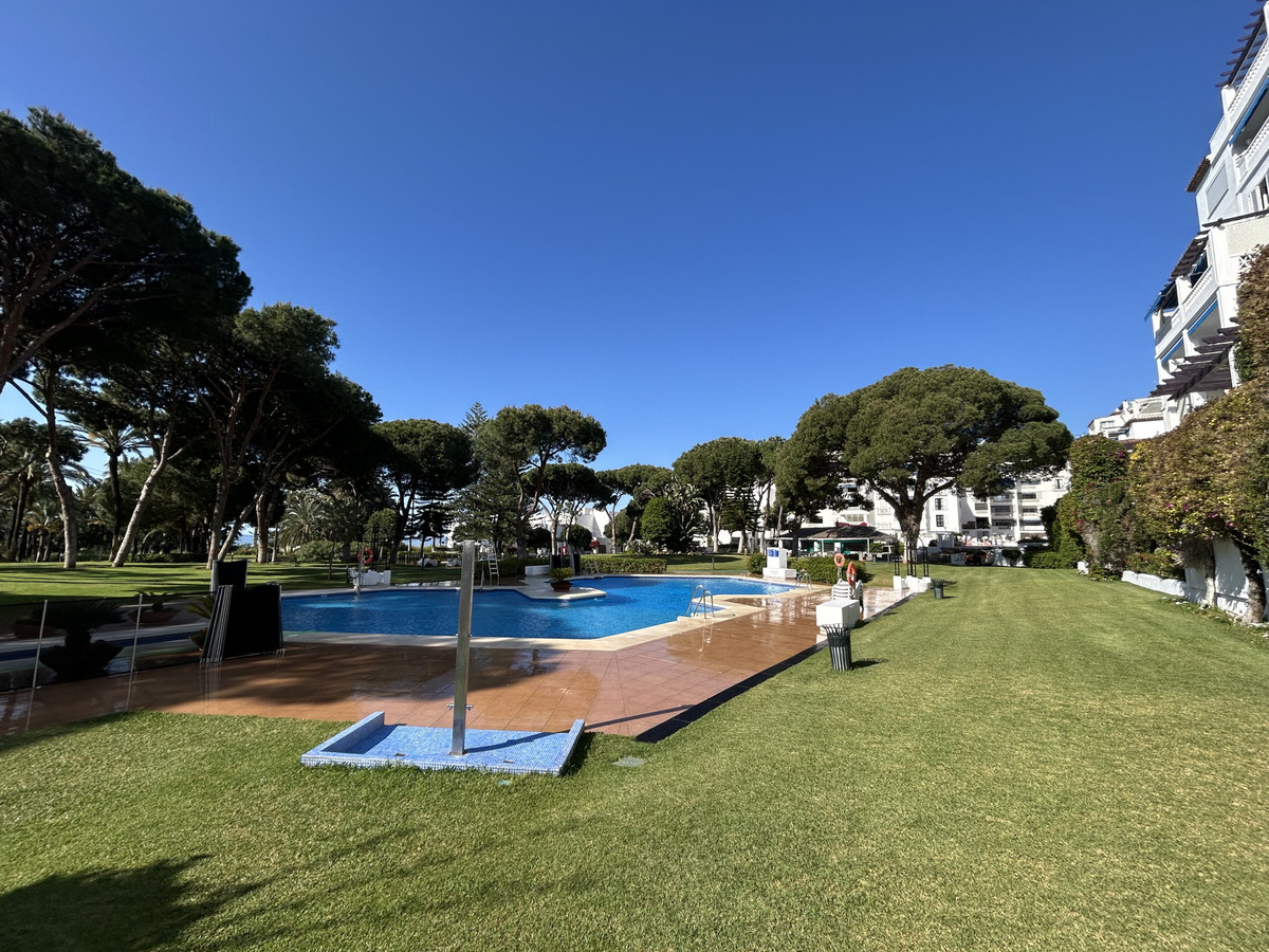 Appartement te koop in Puerto Banús | 2 slaapkamers H5394619