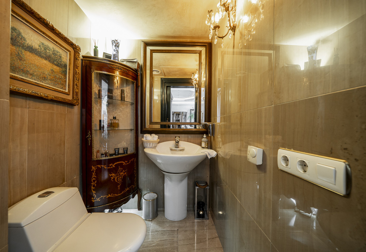 Duplex te koop in Puerto Banús | 3 slaapkamers H5395744