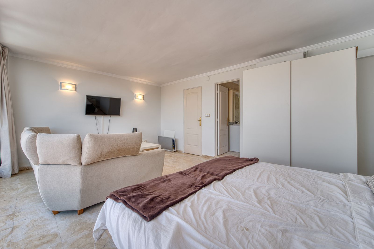 Appartement te koop in Puerto Banús | 4 slaapkamers H5395939