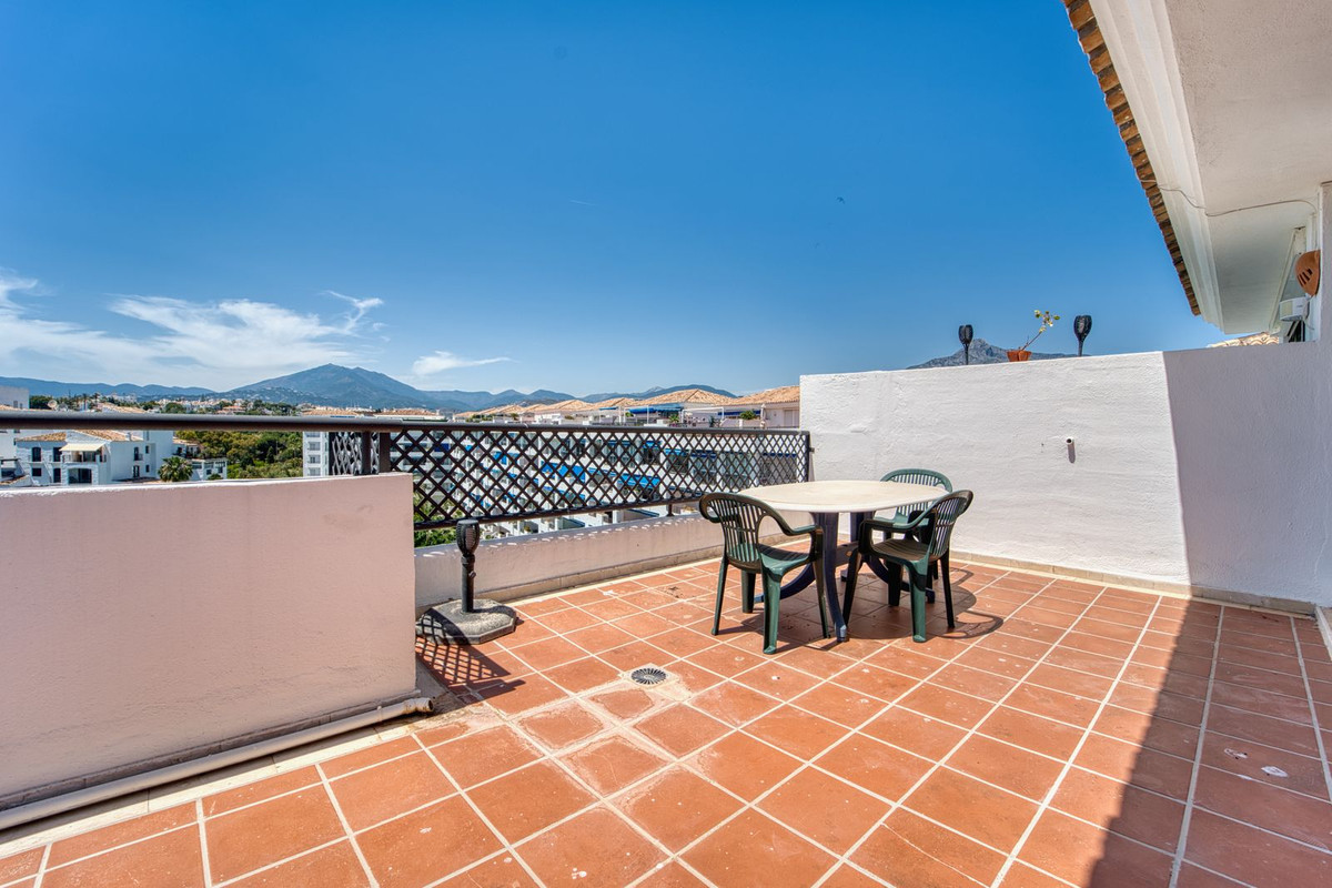 Appartement te koop in Puerto Banús | 4 slaapkamers H5395939