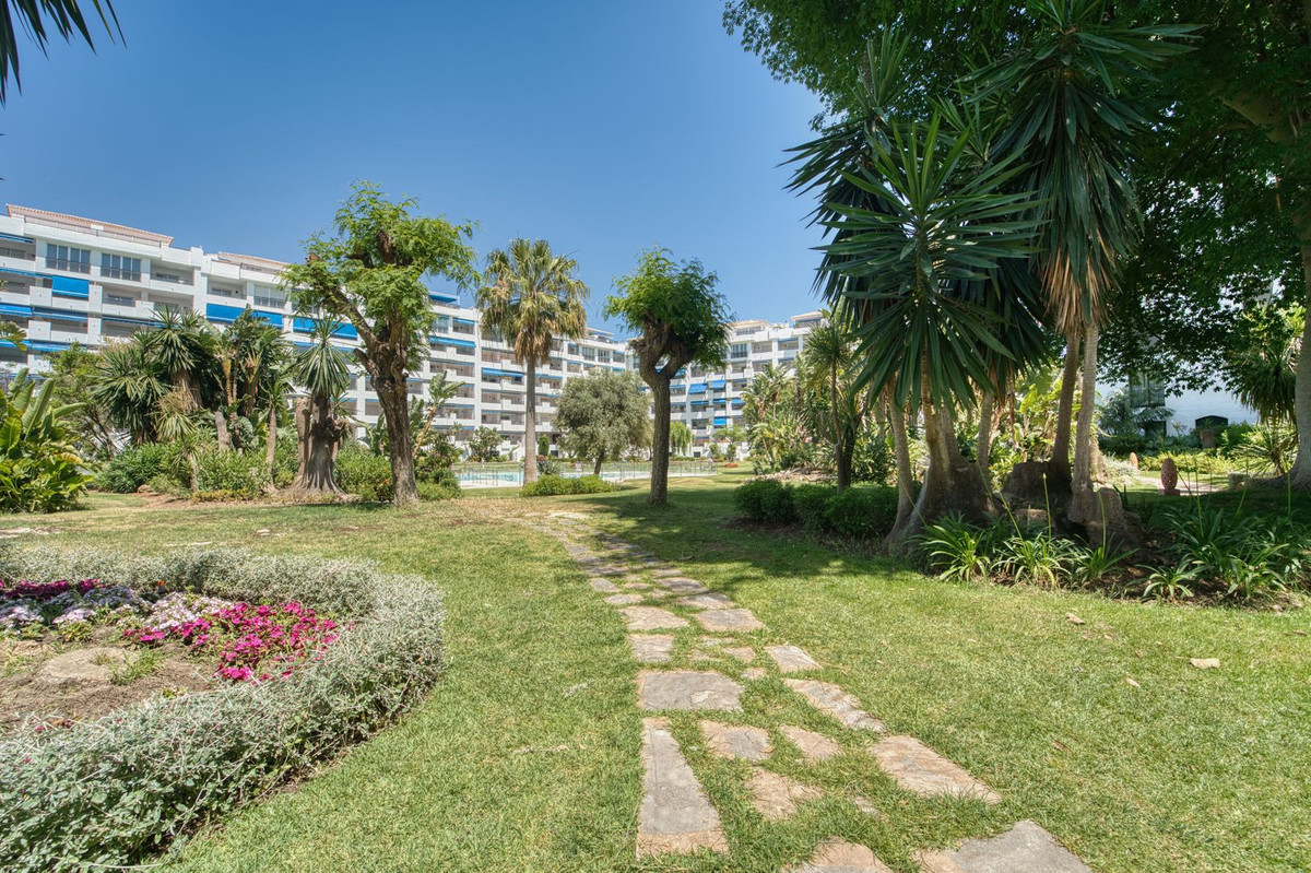 Appartement te koop in Puerto Banús | 4 slaapkamers H5395939