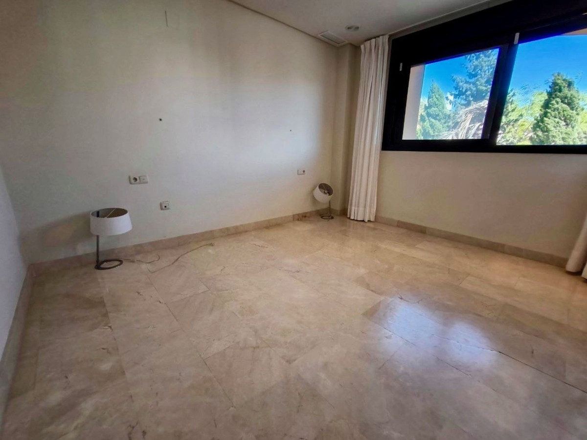 Penthouse te koop in Puerto Banús | 2 slaapkamers H5400007